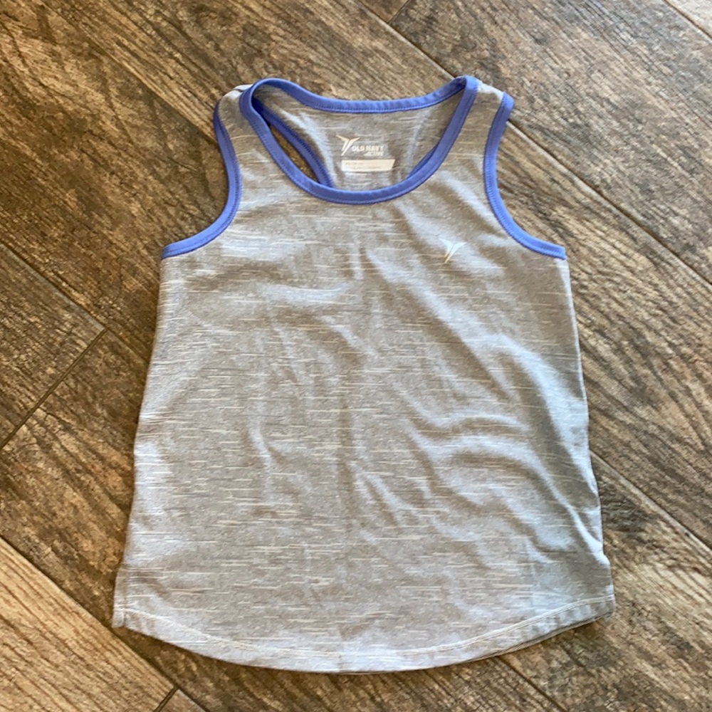 Old navy active tank